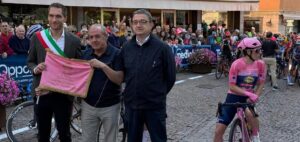 Giro d’Italia Women 2025, Castello Tesino in rosa per la partenza della quarta tappa